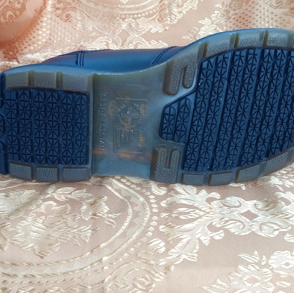 Dr. Martens 2976 Fellside Steel Toe SD Chelsea Boots - Picture 9 of 16